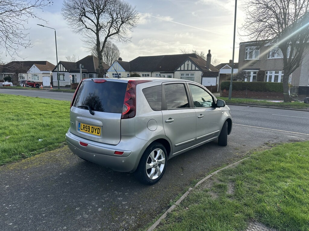 Nissan Note Hatchback 1.6 16V N-tec 200959 LR59DYD Silver #4
