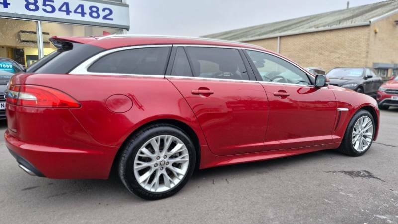 Jaguar XF 2.2D 200 Sport - 2013 13 YR13FBJ Red #5