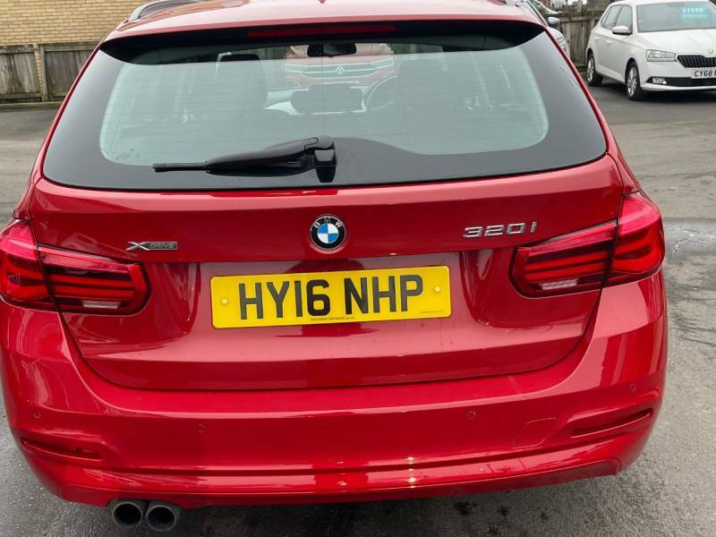 BMW 3 Series 320I Xdrive Se Step - 2016 16 HY16NHP Red #5