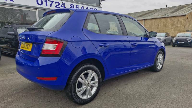 Skoda Fabia 1.0 Mpi Se - 2021 21 GJ21VKX Blue #3