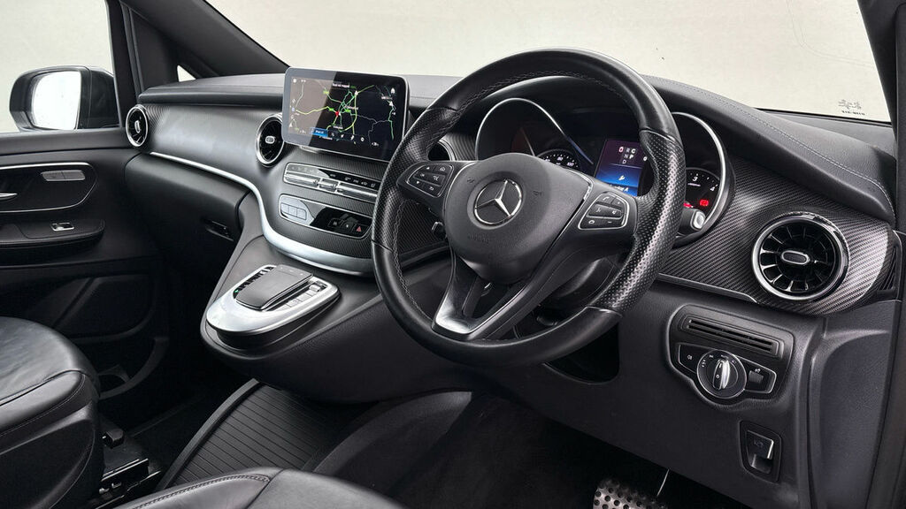 Mercedes-Benz V Class 2.0 V220d Amg Line Mpv G-tronic Euro 6 KN73XRA Grey #5