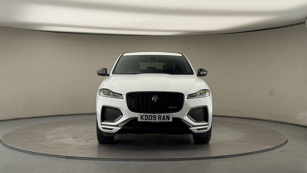 Jaguar F-Pace 2.0 D200 Mhev R-dynamic Se Black Suv Au KD09RAN White #3