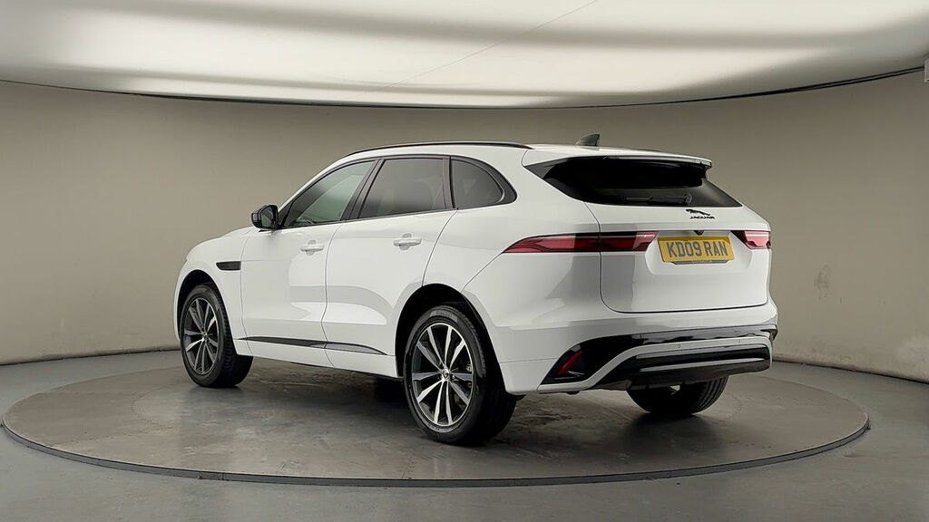 Jaguar F-Pace 2.0 D200 Mhev R-dynamic Se Black Suv Au KD09RAN White #2