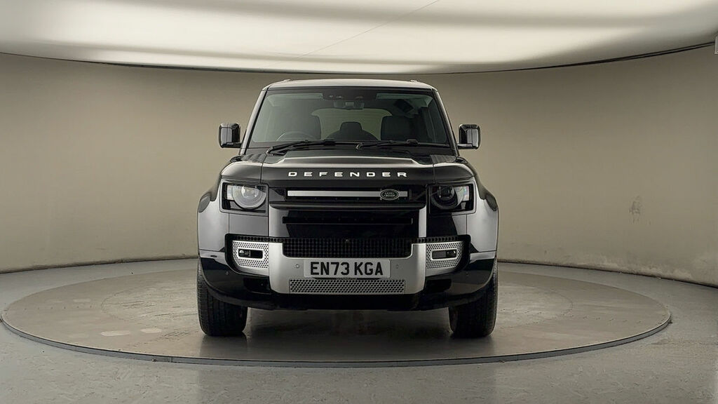 Land Rover Defender 110 2.0 P400e 15.4Kwh Xs Edition Suv Plug-i Black #3