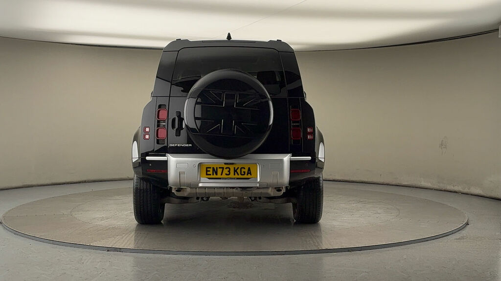 Land Rover Defender 110 2.0 P400e 15.4Kwh Xs Edition Suv Plug-i Black #4
