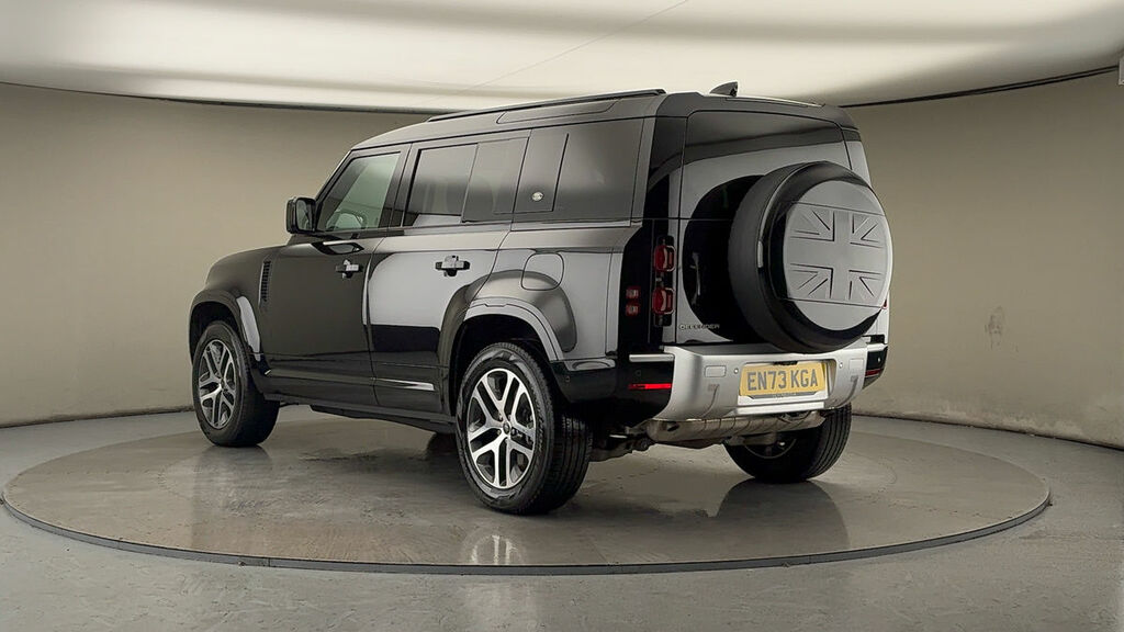 Land Rover Defender 110 2.0 P400e 15.4Kwh Xs Edition Suv Plug-i Black #2