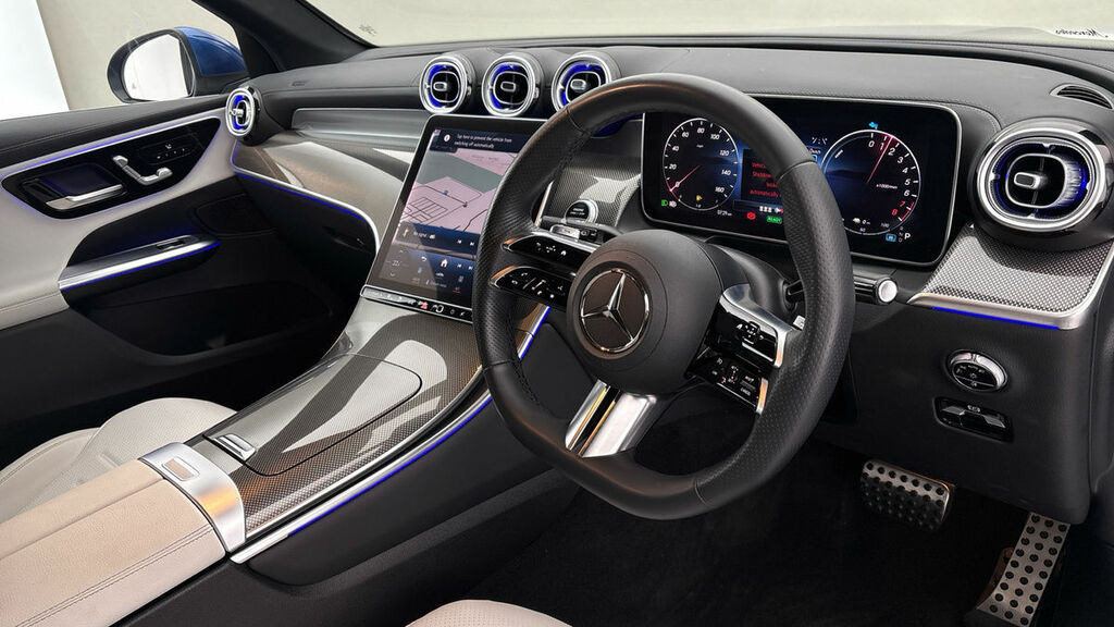 Mercedes-Benz GLC Class 2.0 Glc300e 31.2Kwh Amg Line Premium Suv Pet Blue #5