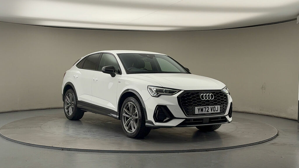 Audi Q3 1.5 Tfsi Cod 35 Black Edition Sportback White