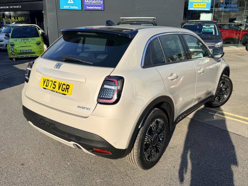 Fiat 600 1.2 Hybrid 48V Edct-6 - 2025 75 YD75VGR Beige #4