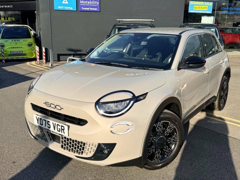 Fiat 600 1.2 Hybrid 48V Edct-6 - 2025 75 YD75VGR Beige #2