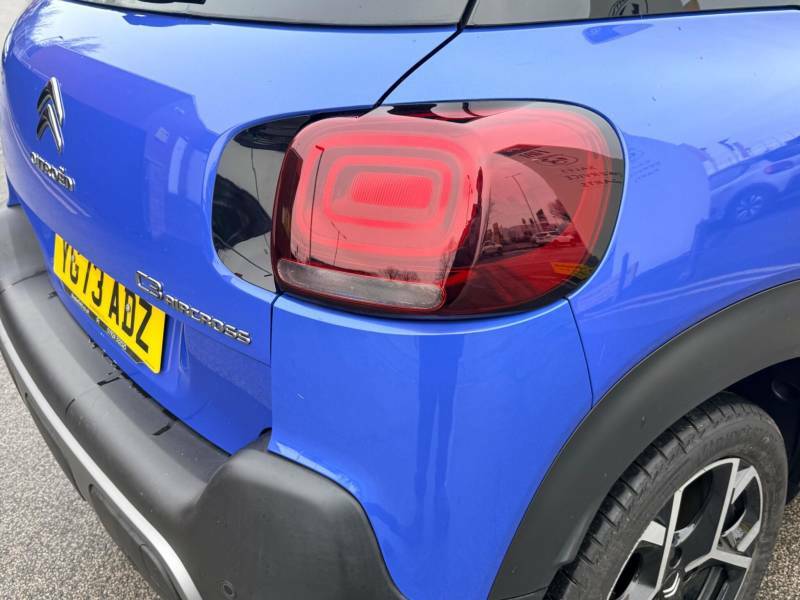 Citroen C3 Aircross 1.2 Puretech 130 Max Eat6 - 2023 73 YG73ADZ Blue #5
