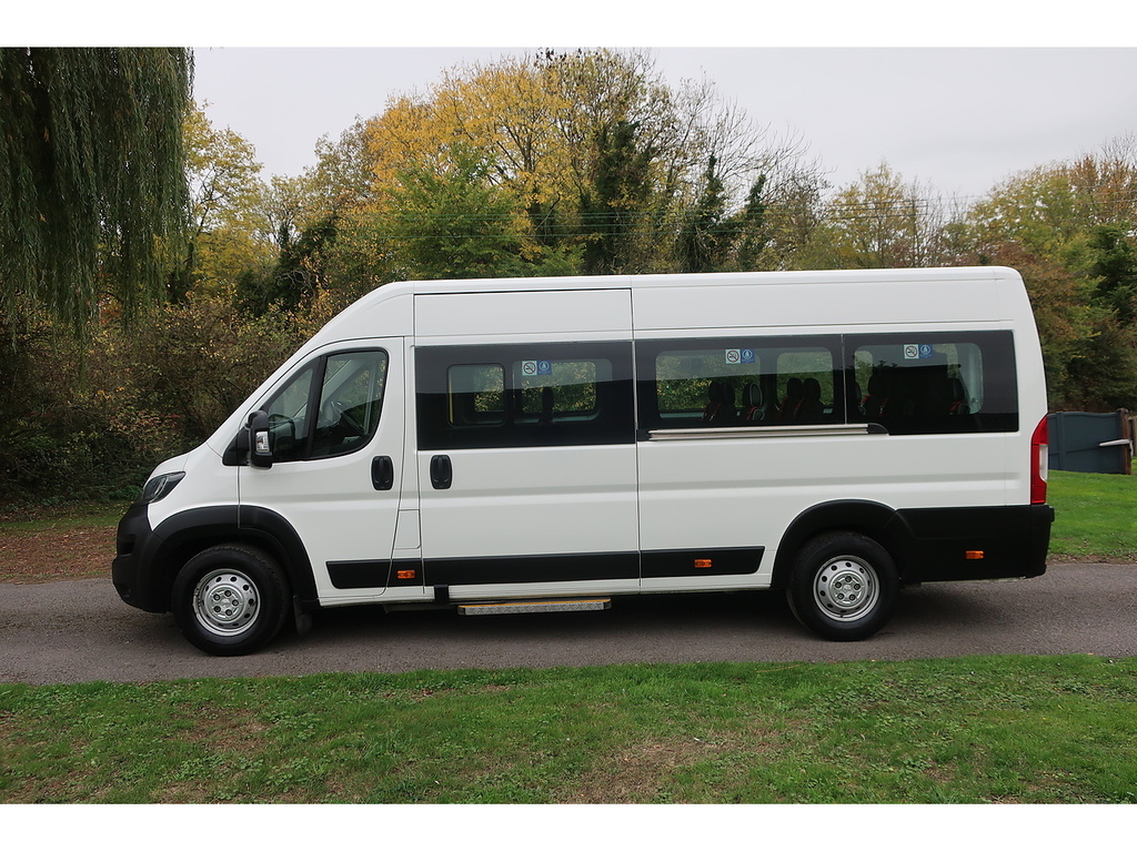 Peugeot Boxer 2.0 Bluehdi 440 L4 H2 Wheelchair Accessible Minibu White #6