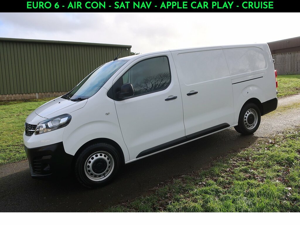 Vauxhall Vivaro 1.5 Turbo D 2900 Dynamic Panel Van 6Dr Manu White