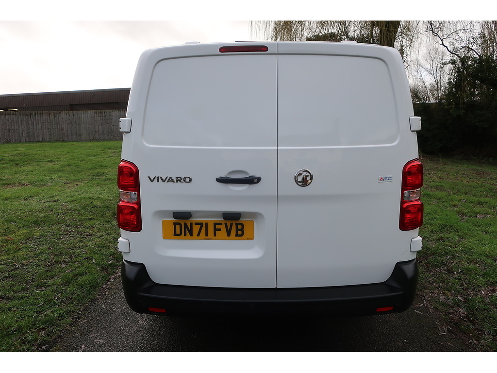 Vauxhall Vivaro 1.5 Turbo D 2900 Dynamic Panel Van 6Dr Manu DN71FVB White #5