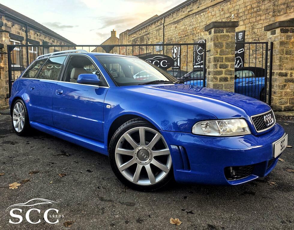 Audi RS4 Avant 2.7L Null Blue #31