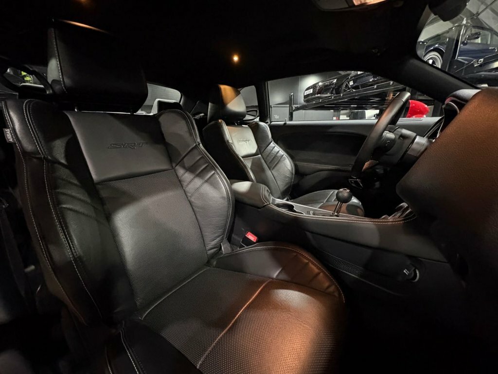 Dodge Challenger 3.6 Sxt 305 Bhp Silver #25