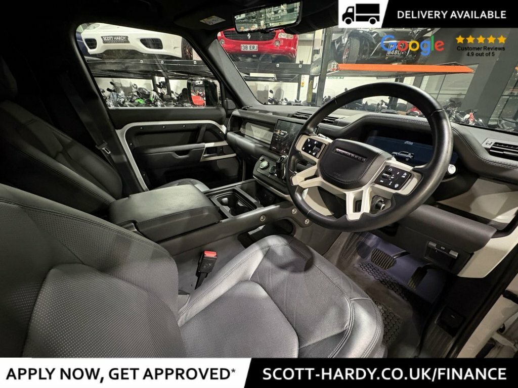 Land Rover Defender 3L Hse White