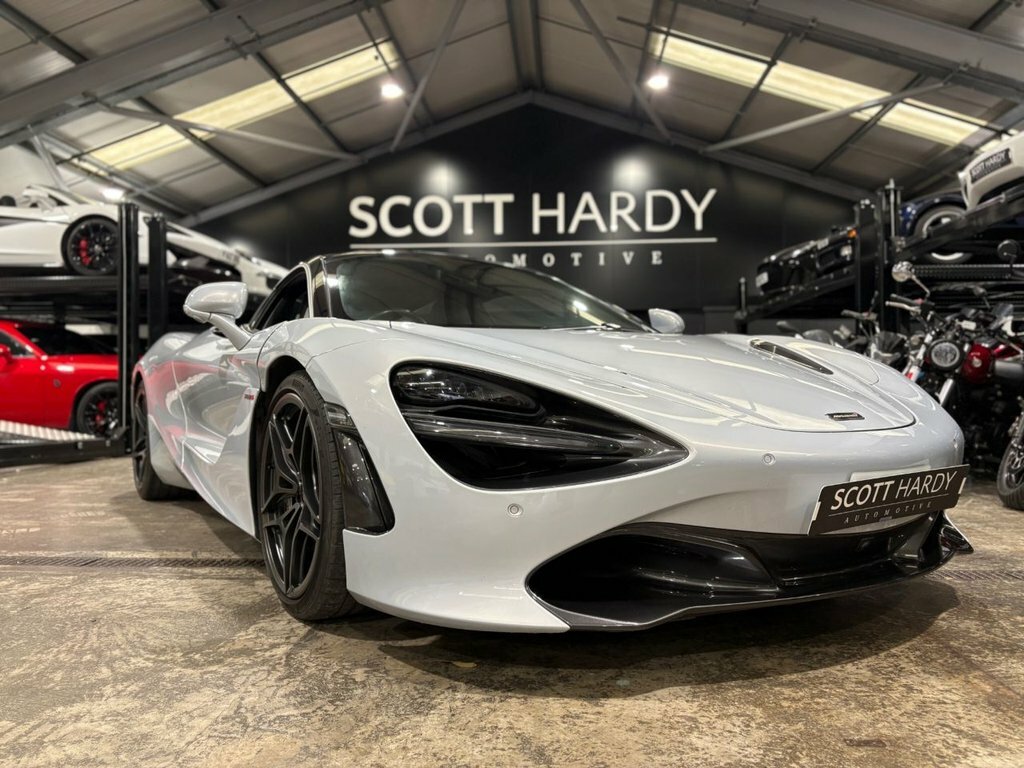 McLaren 720S 4L Null White #4
