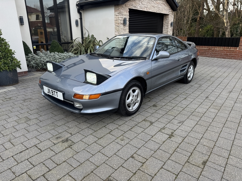 Toyota MR2 Coupe Red #30