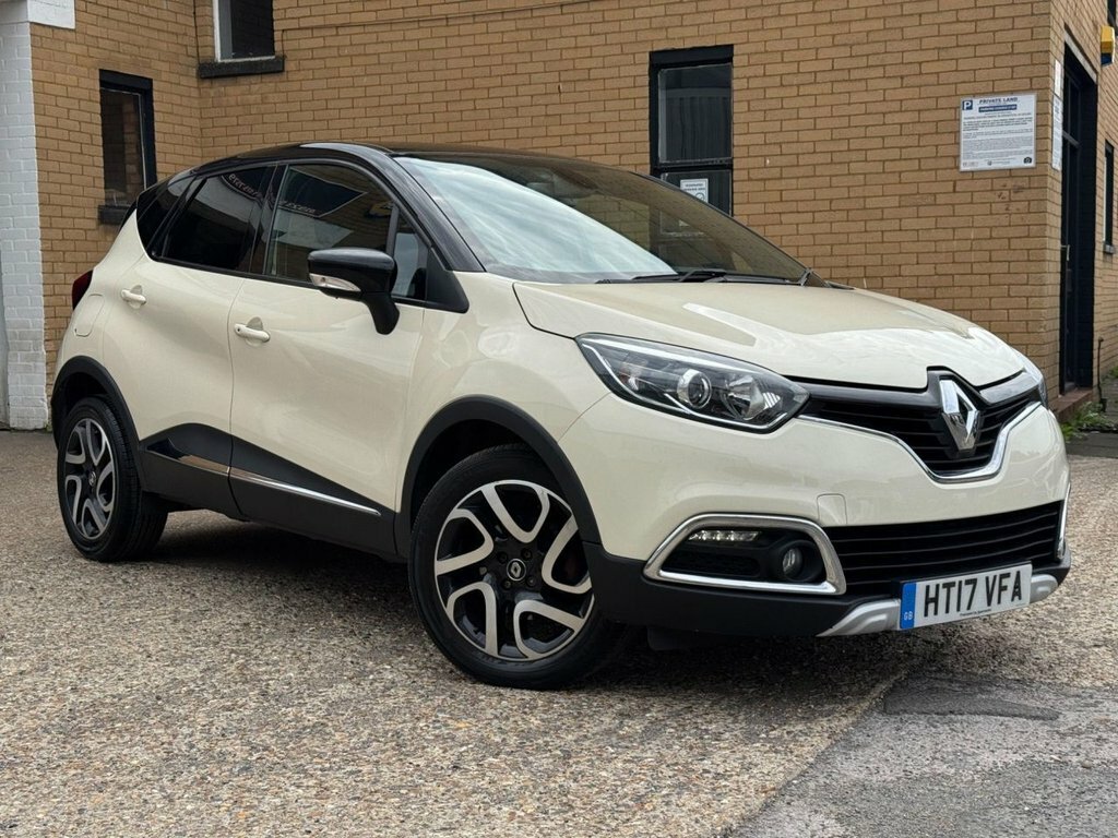 Renault Captur 1.5L Signature Nav White
