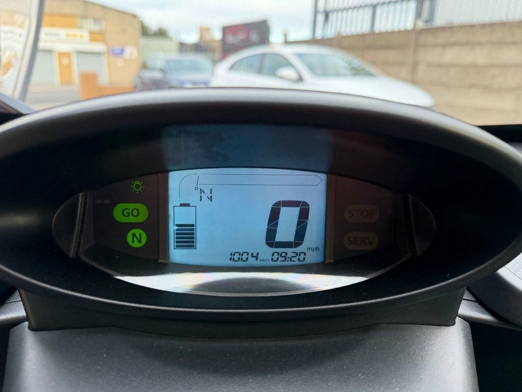 Renault Twizy Dynamique Black #10