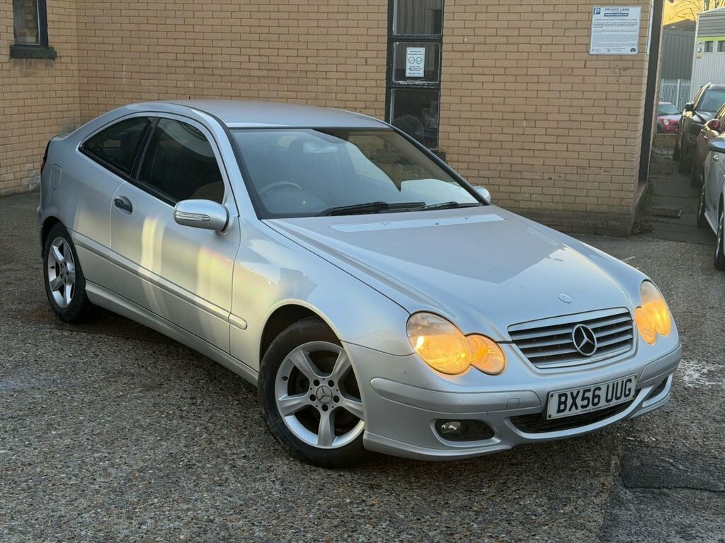Mercedes-Benz C Class 2.1L Se Silver