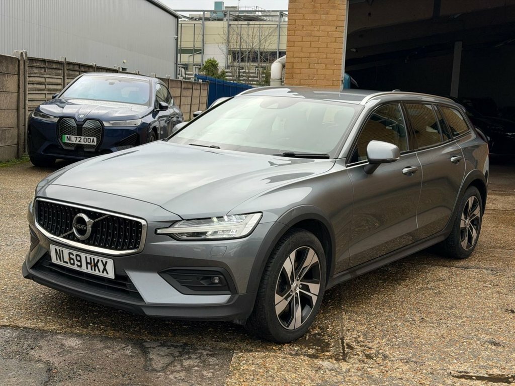 Volvo V60 Cross Country 2L Plus Grey #4