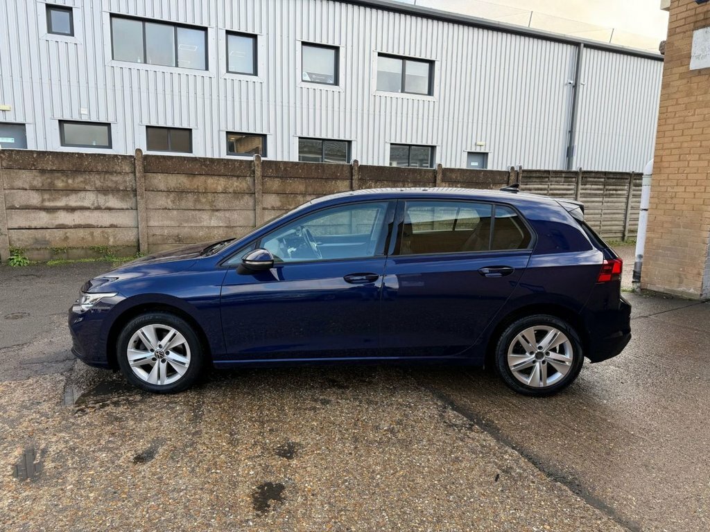 Volkswagen Golf 2L Life HJ71JXZ Blue #5