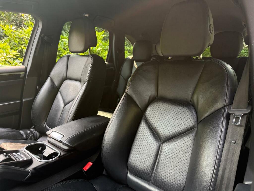 Porsche Cayenne 3.0 Td V6 2015 FN65RZD Black #6