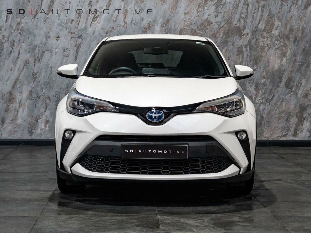 Toyota C-Hr 2L Design YR73KGV White #2