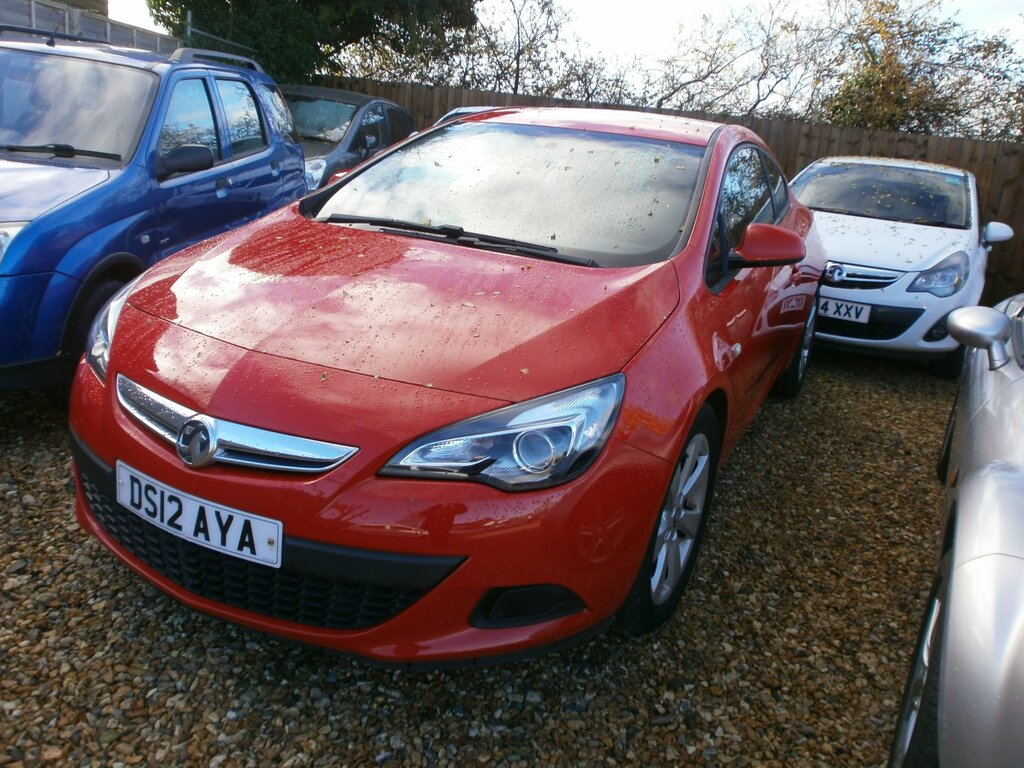 Vauxhall Astra 1.7 Cdti 16V 130 Sport Red