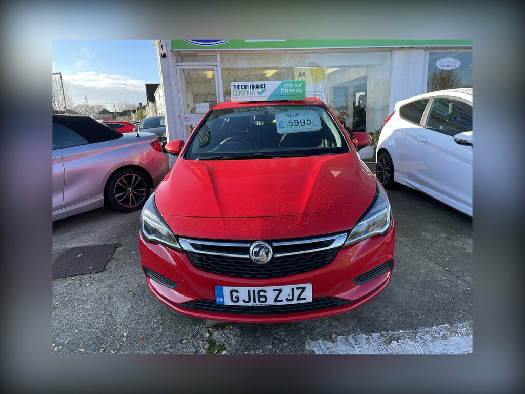 Vauxhall Astra 1.4I 16V Design GJ16ZJZ Red #3