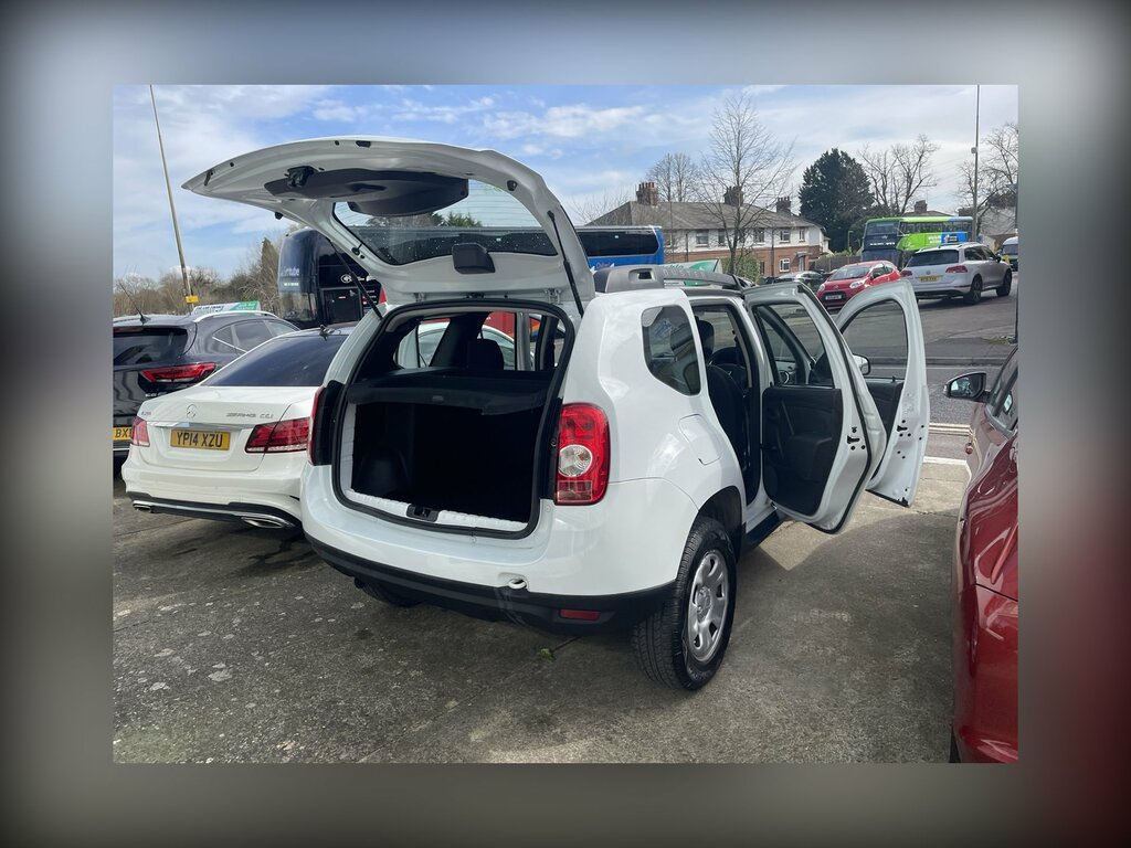 Dacia Duster 1.5 Dci 110 Ambiance OY15VLD White #6