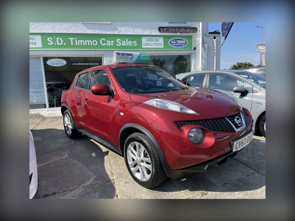 Nissan Juke 1.6 Acenta Red