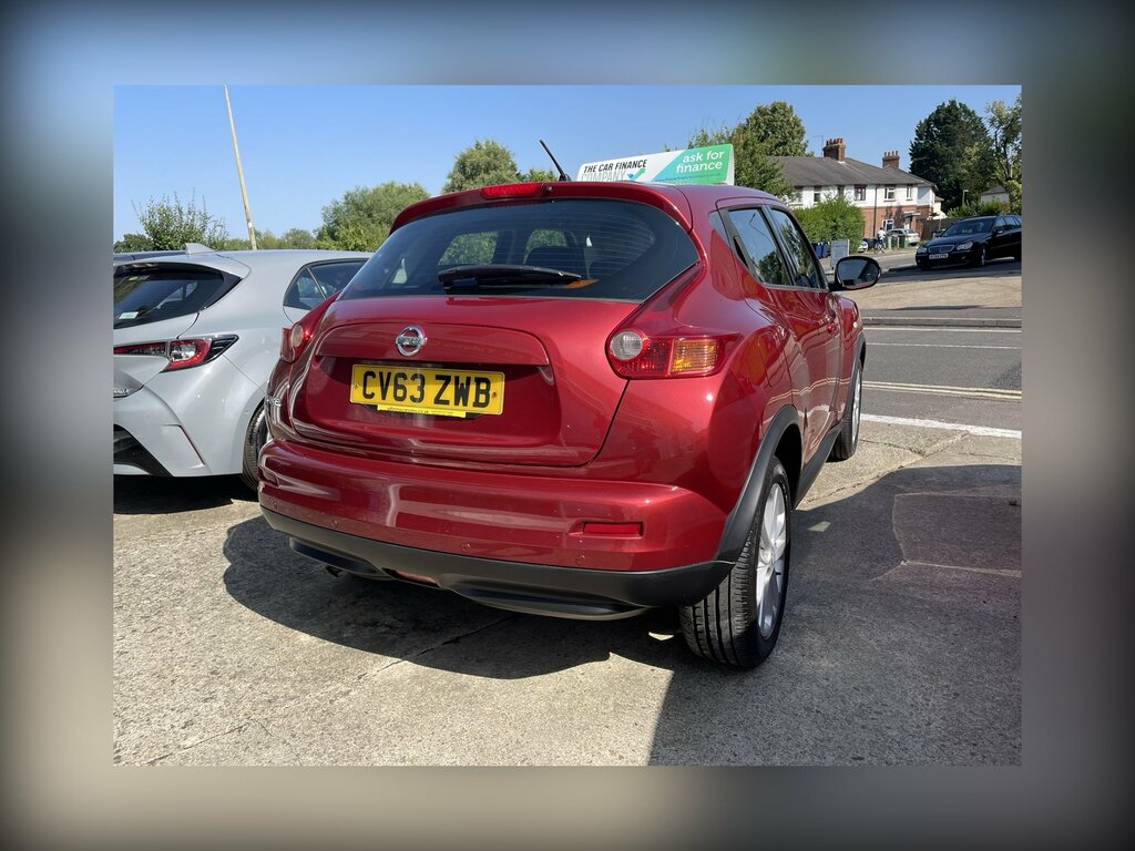 Nissan Juke 1.6 Acenta CV63ZWB Red #4