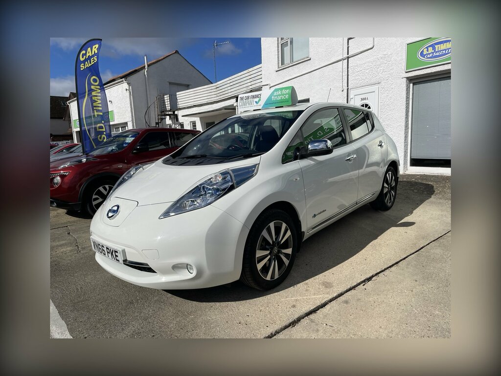 Nissan Leaf 80Kw Tekna 30Kwh White #4