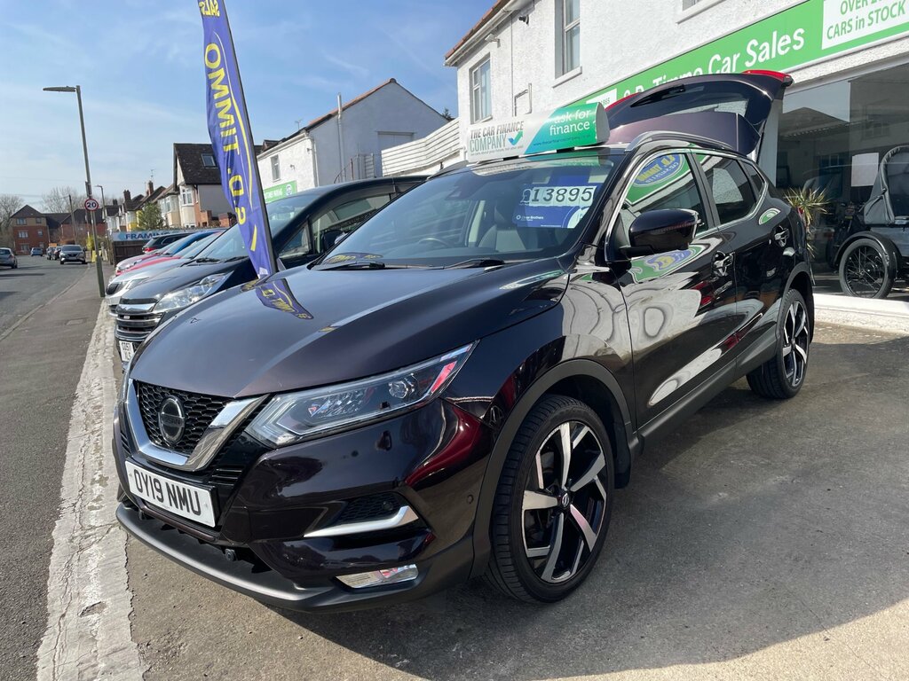 Nissan Qashqai 1.3 Dig-t 160 Tekna Dct OY19NMU Black #3