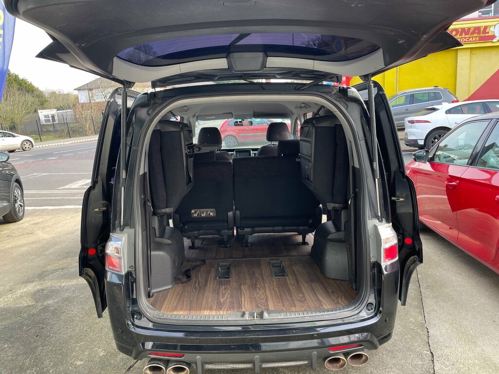 Honda StepWagon Stepwagon Auto Black #4