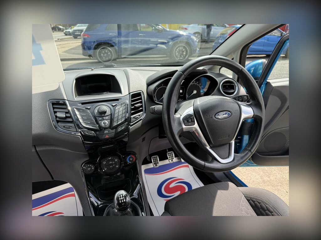 Ford Fiesta 1.6 Tdci Zetec S CE63YJA Blue #6