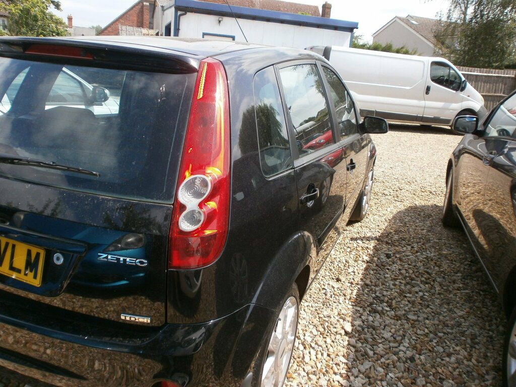 Ford Fiesta 1.4 Tdci Zetec Blue Black #4