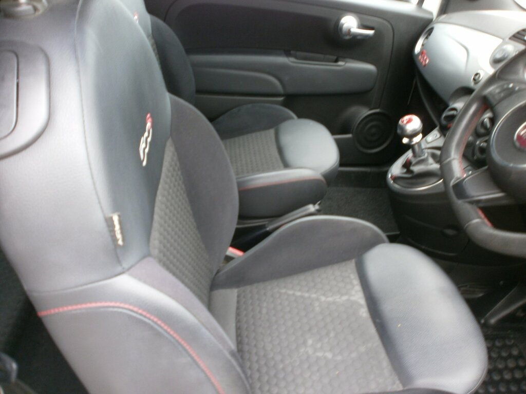 Fiat 500 1.2 S VN63XHM White #5