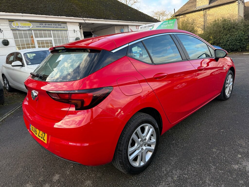 Vauxhall Astra 1.4I Design Hatchback Euro 6 10 GJ16ZJZ Red #5