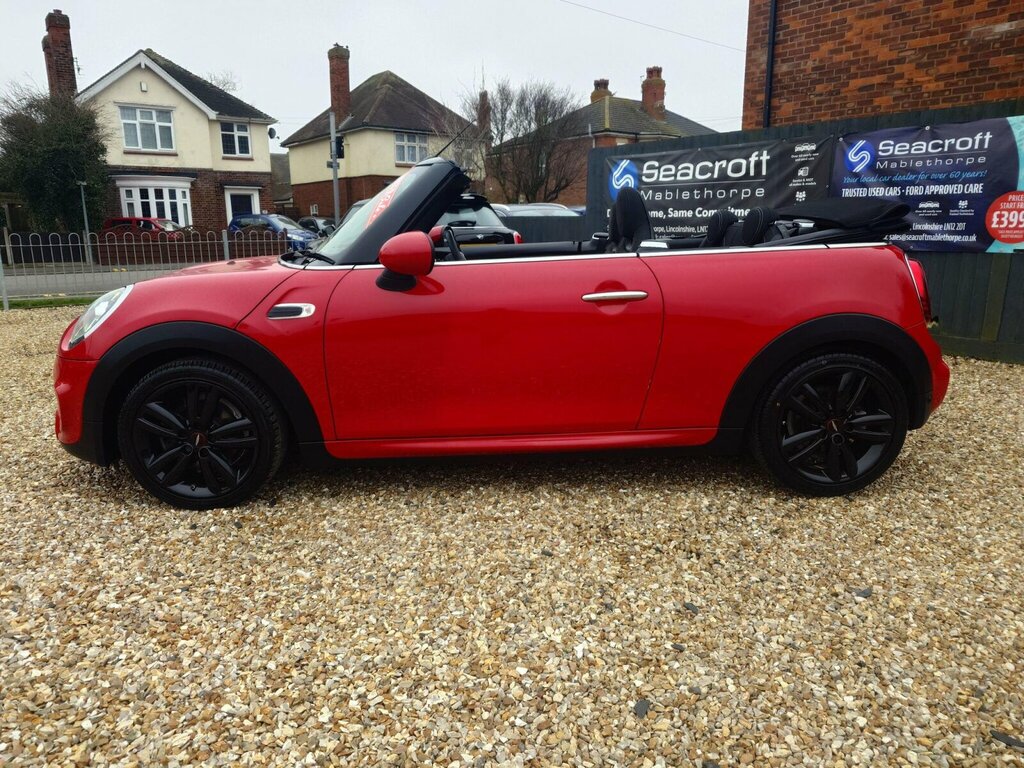 Mini Convertible 1.5 Cooper Sport Euro 6 Ss SA19OVT #3