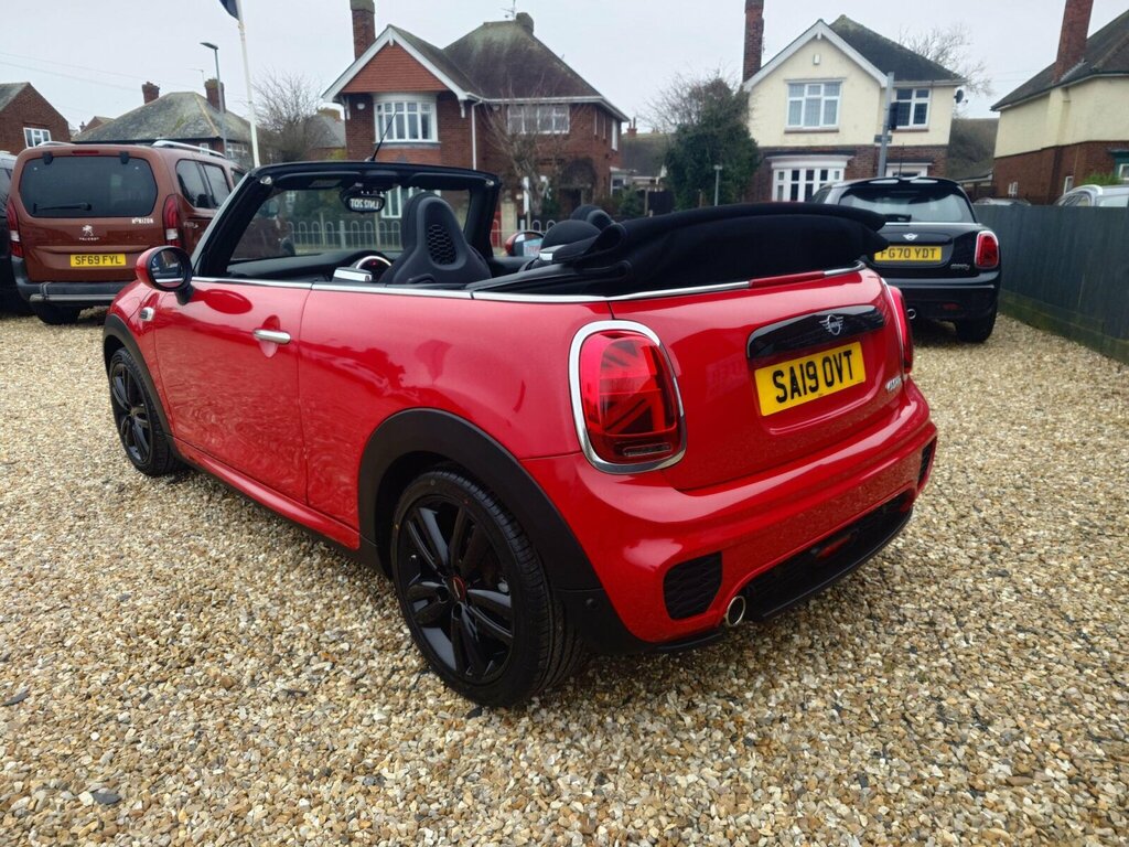 Mini Convertible 1.5 Cooper Sport Euro 6 Ss SA19OVT #4