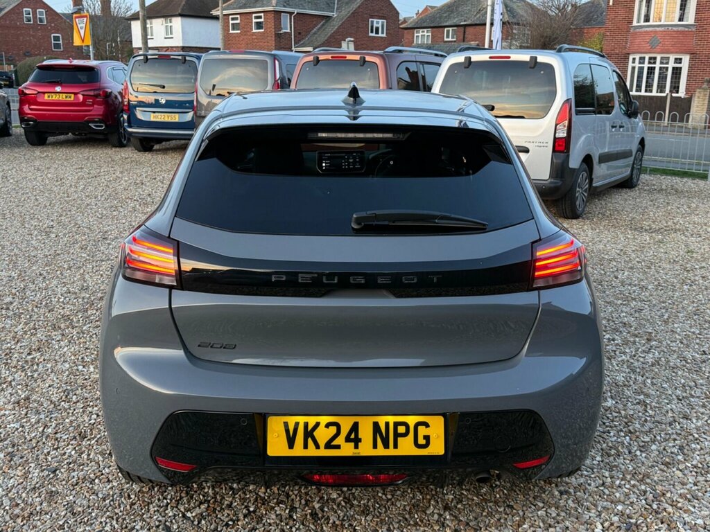 Peugeot 208 1.2 Puretech Allure Euro 6 Ss VK24NPG  #5