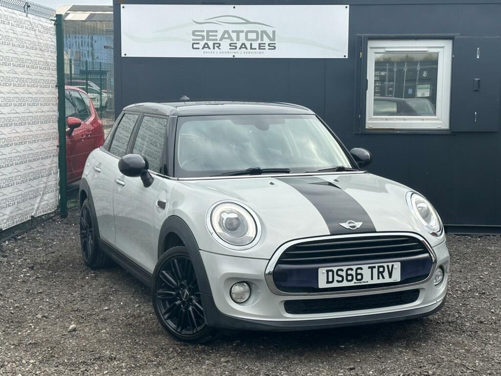 Mini Hatch 1.5 5-Door Hatch Cooper D 201666 Silver