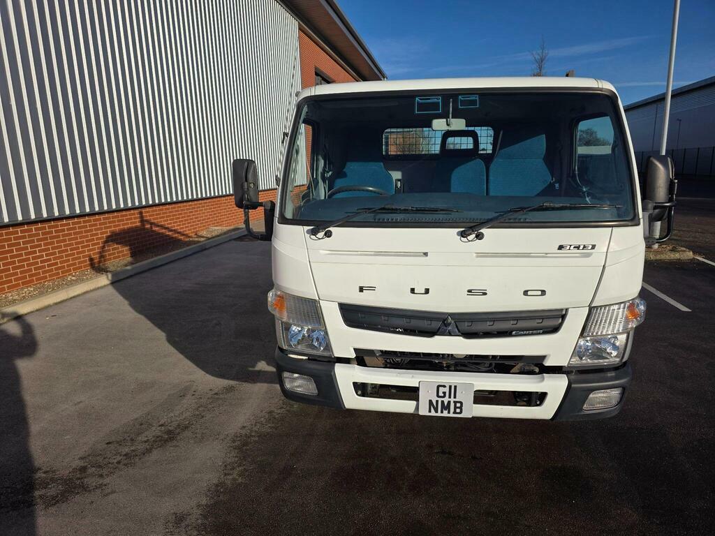 Mitsubishi Fuso Canter 3.0 Td 3C13 White #2