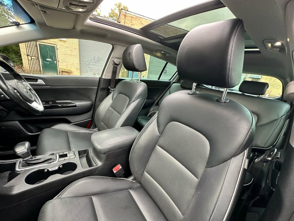 Kia Sportage 1.6L 4 Isg FL68KZJ White #3