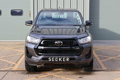 Toyota HILUX 2025 75 Brand Grey #3