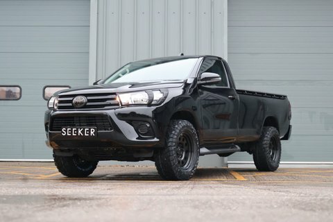Toyota HILUX 2025 75 Brand Black